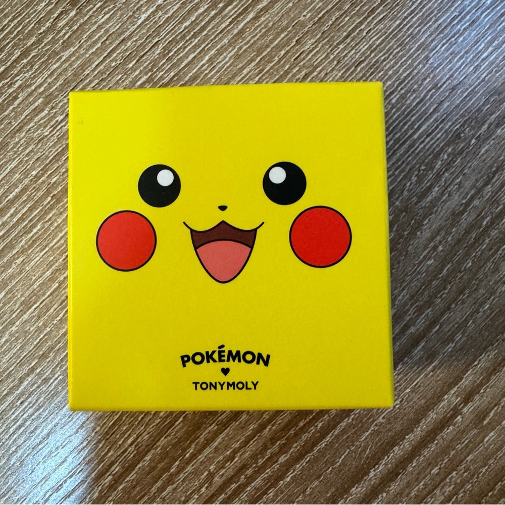 TonyMoly Pokémon Pikachu Compact